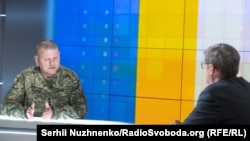 Головнокомандувач ЗСУ Валерій Залужний у студії Радіо Свобода під час Суботнього інтерв'ю