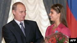 Vladimir Putin və Alina Kabayeva