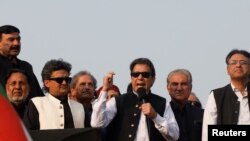 عمران خان