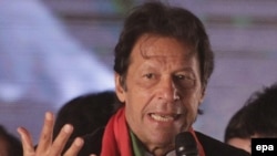 عمران خان.