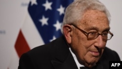 99 yaşlı keçmiş dövlət katibi Henri Kissinger