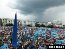 Всекримський мітинг у Сімферополі 18 травня 2013 року