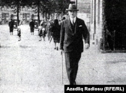 M.Ə.Rəsulzadə Parisdə - 1930-cu illər