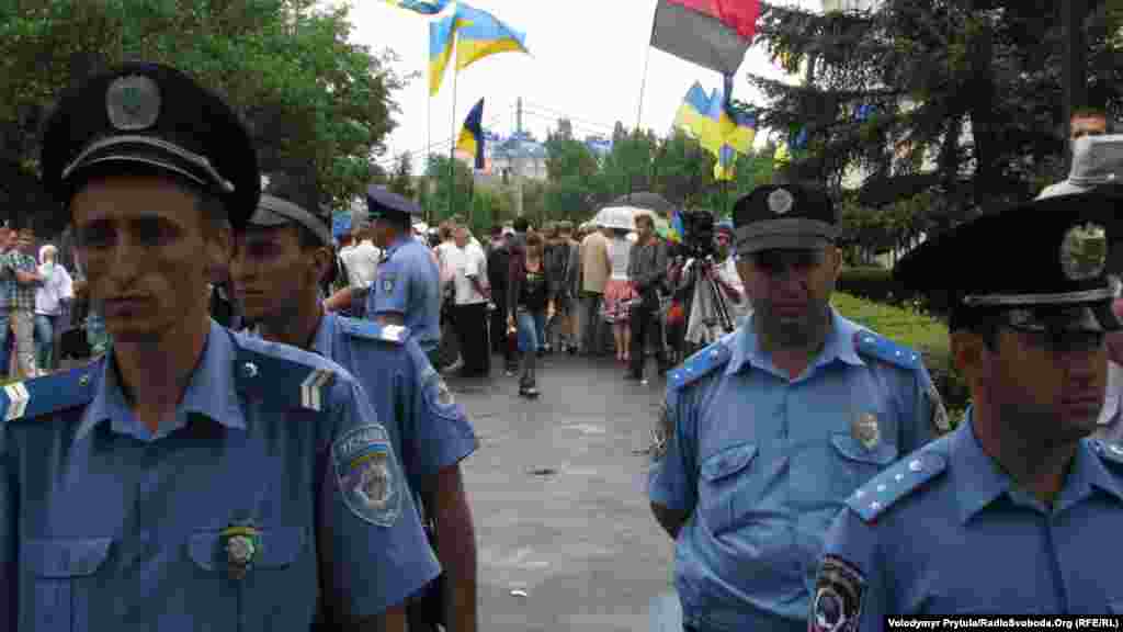 У правоохоронців були проблеми з прихильниками &laquo;регіоналів&raquo;, які поводились агресивно