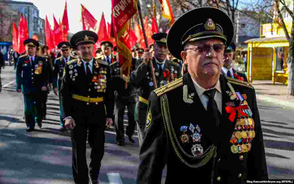 В колоні йшли ветерани 