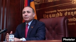 Baş nazir Ovik Abramyan