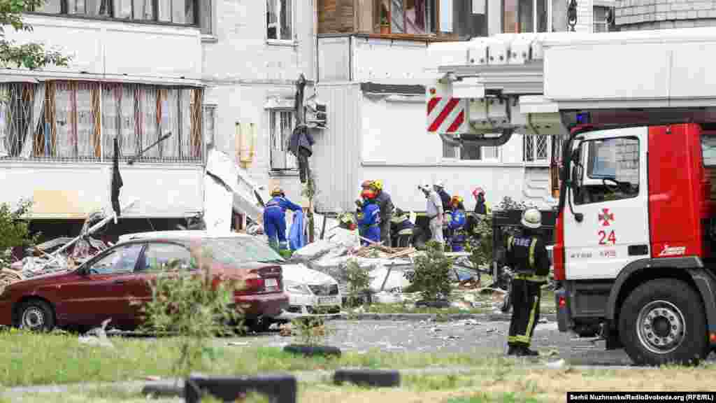 Внаслідок вибуху сталося руйнування п&rsquo;ятого, шостого, сьомого та восьмого поверхів.