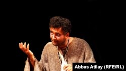 Azerbaijan – Aesop at a Baku theatre, May2011