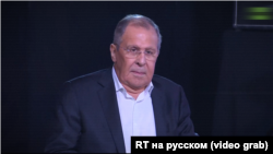 Cергій Лавров: «Ми не повинні «спускати з гачка» пана Зеленського і всю його команду»