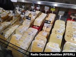 Сир, один з найдорожчих молочних продуктів, дорожчав у 2020 році та продовжує набирати в ціні у 2021 році