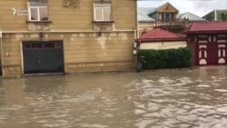 Bakı yenə su altında qaldı