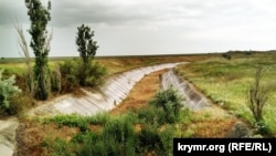 Північно-Кримський канал, по якому вода з Дніпра надходила на територію Криму 5 червня 2019 рік