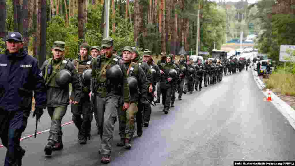 Нацгвардія і поліція прочісують лісову зону, де перебували нападники